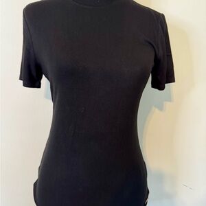 NWT Tahari Black Short Sleeve Tee
